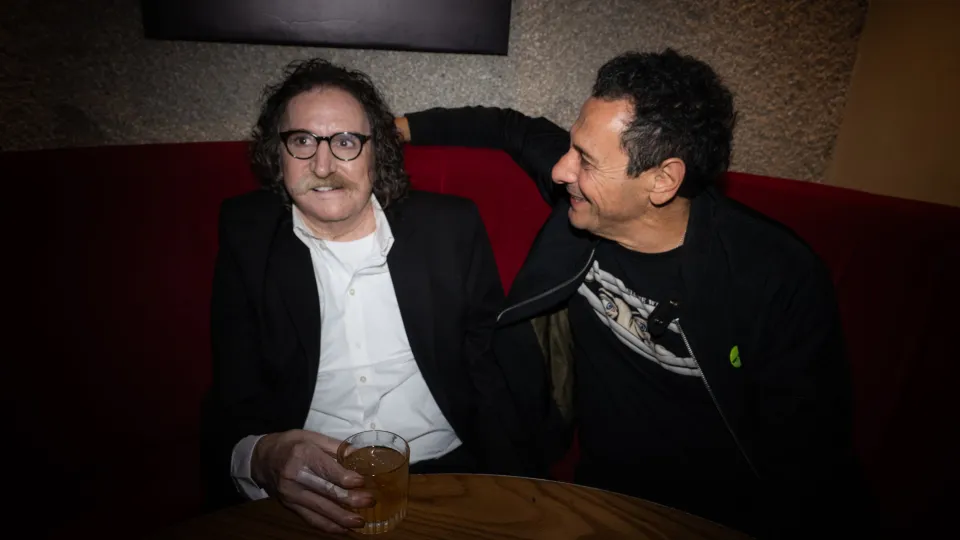 En fotos. Con famosos y amigos, Charly García festejó sus 75 en un icónico lugar