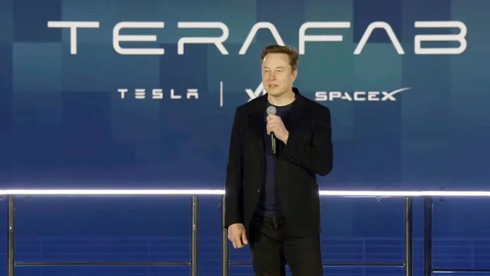 Hay una buena razón por la que Elon Musk quiere juntar Tesla y SpaceX en una empresa de 3,5 billones de dólares: mas control