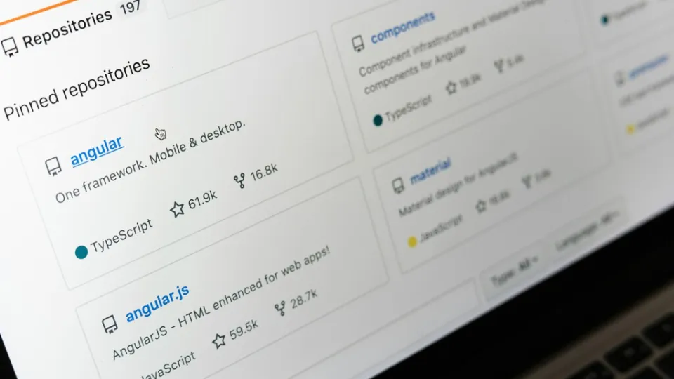 GitHub ha tenido que hacer algo a gran escala para seguir el ritmo de la IA. Sus cifras explican hasta qué punto