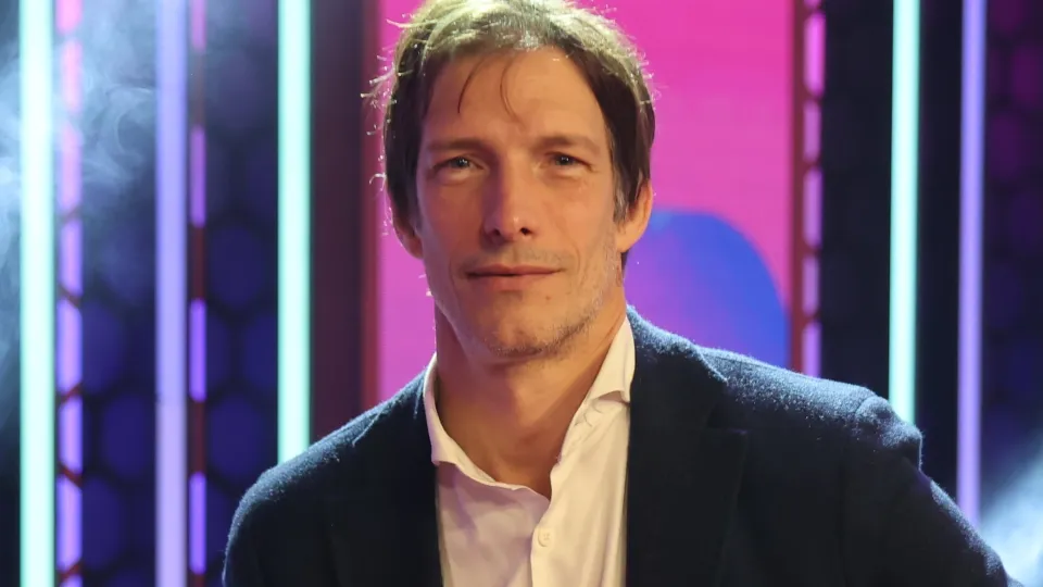 Iván de Pineda habla sobre el éxito de Pasapalabra a prueba de todo, sus 50 años y su pasión oculta