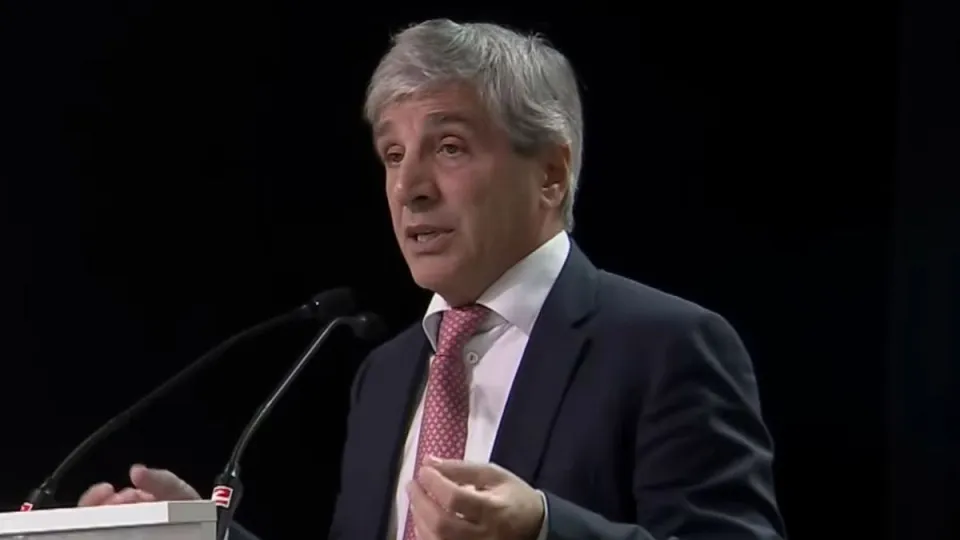 Luis Caputo habló en Rosario y defendió el RIGI: "Estas inversiones garantizan que no vamos a tener problema con el tipo de cambio"