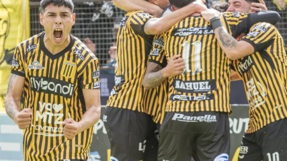 Morón perdió con Almirante y complicó su carrera hacia el reducido