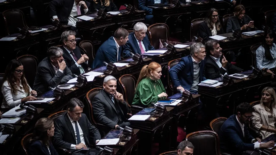 Por falta de consensos, no se aprobó ningún proyecto sobre endeudamiento familiar y el tema volvió a comisión