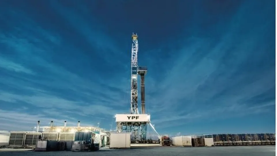 YPF presentó un RIGI de u$s8.729 millones para un bloque de crudo y gas en Vaca Muerta