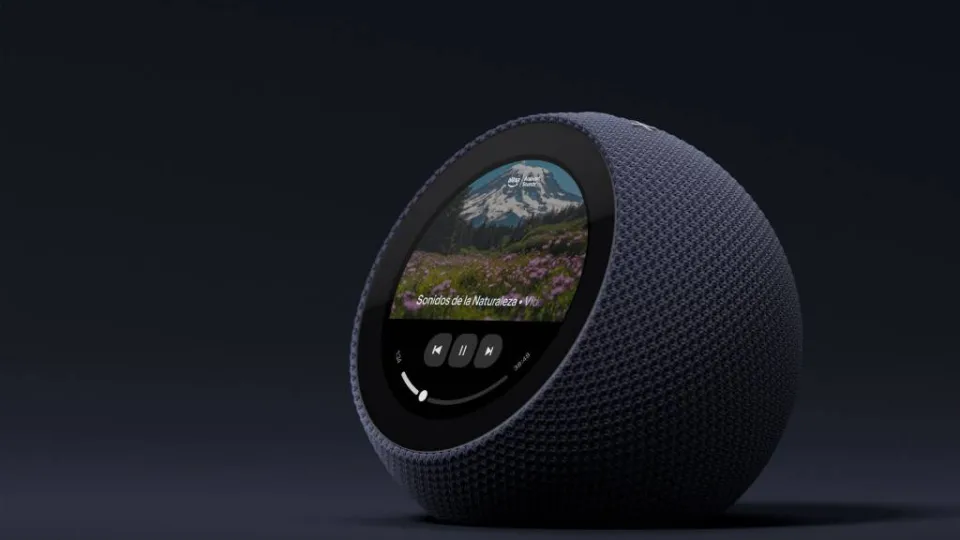 Amazon presenta nuevos Echo con Alexa+, incluyendo un despertador inteligente que querrás poner en la mesilla de noche