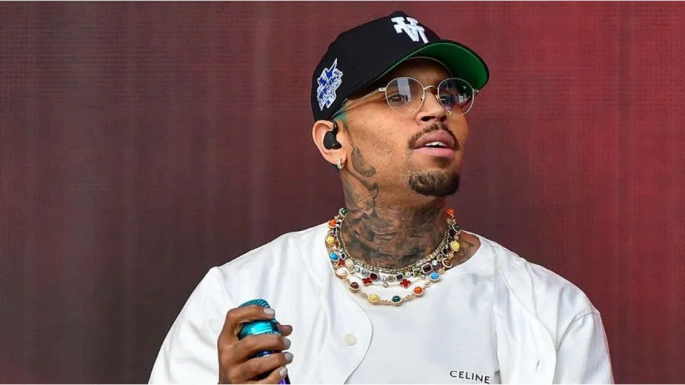El músico Chris Brown, otra vez con problemas en la justicia: fue condenado a ocho meses de prisión
