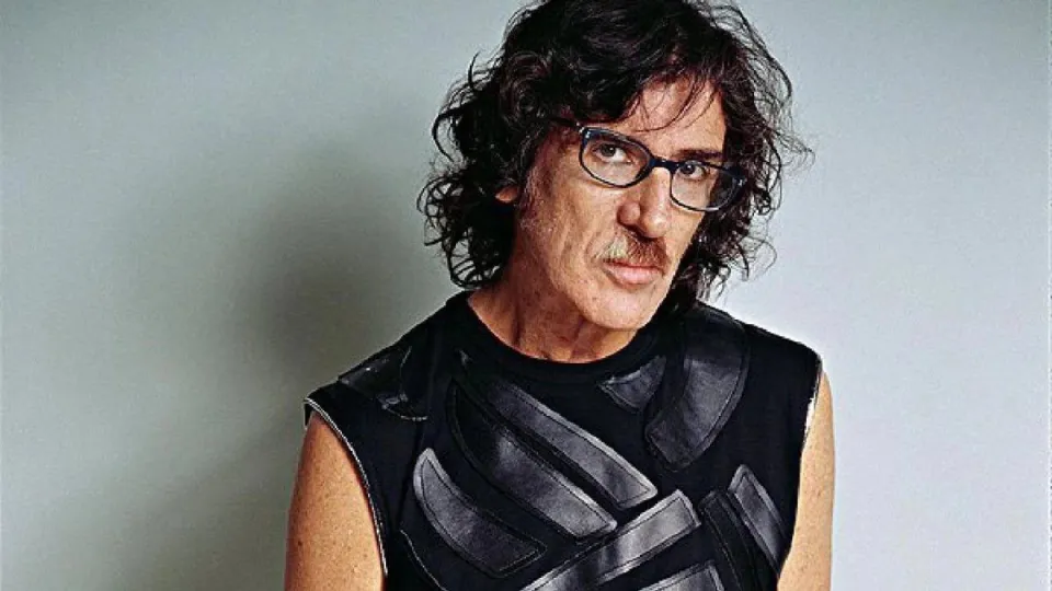Charly cumple 75: 7 momentos televisivos memorables y 5 episodios polémicos que quedaron para la historia
