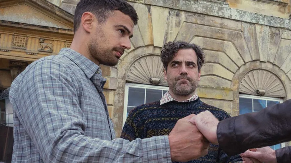 Reencuentro de 'El señor de los anillos': Dos de sus protagonistas se suman a 'The Gentleman' en la temporada 3, que sufre la baja de una de sus estrellas