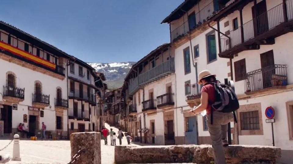 Netflix escoge un pueblo de Salamanca con gran encanto para grabar una serie alemana vista 12,8 millones de veces