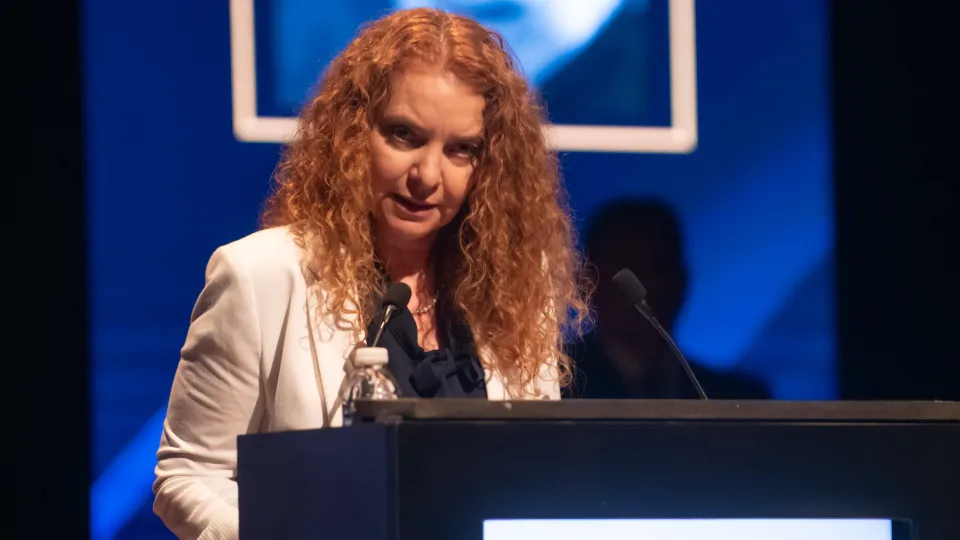 La embajadora de Israel alertó sobre el avance del antisemitismo y dijo que hay más atentados contra sedes diplomáticas