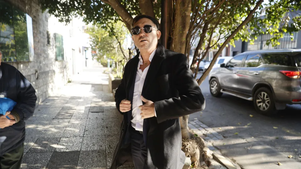 Detuvieron por lavado a Ariel Vallejo, dueño de Sur Finanzas y allegado a la AFA