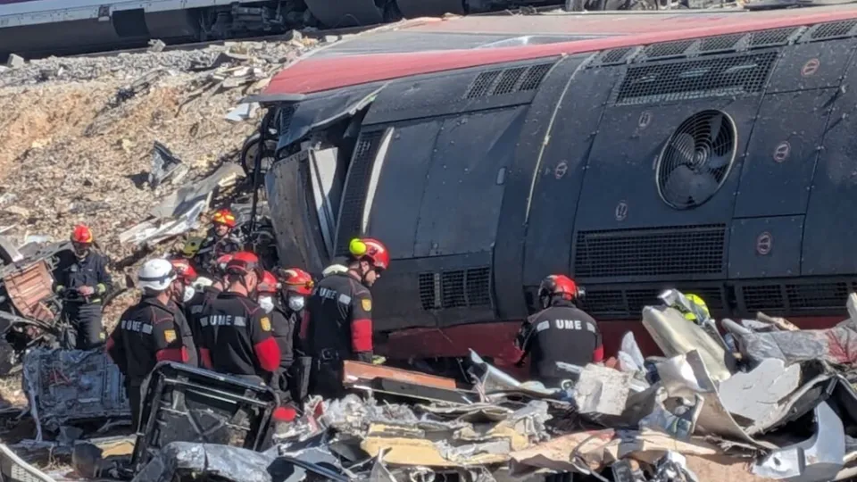 "La colisión se produjo a una velocidad que se estima entre 160 y 200 km/h": la AITAT ya tiene sus primeras conclusiones