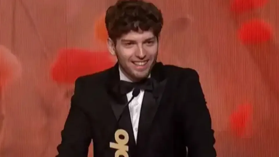 El emotivo mensaje de Davo Xeneize a su mamá tras ganar el premio a Ídolo del Año: “A ella le debo mi vida”