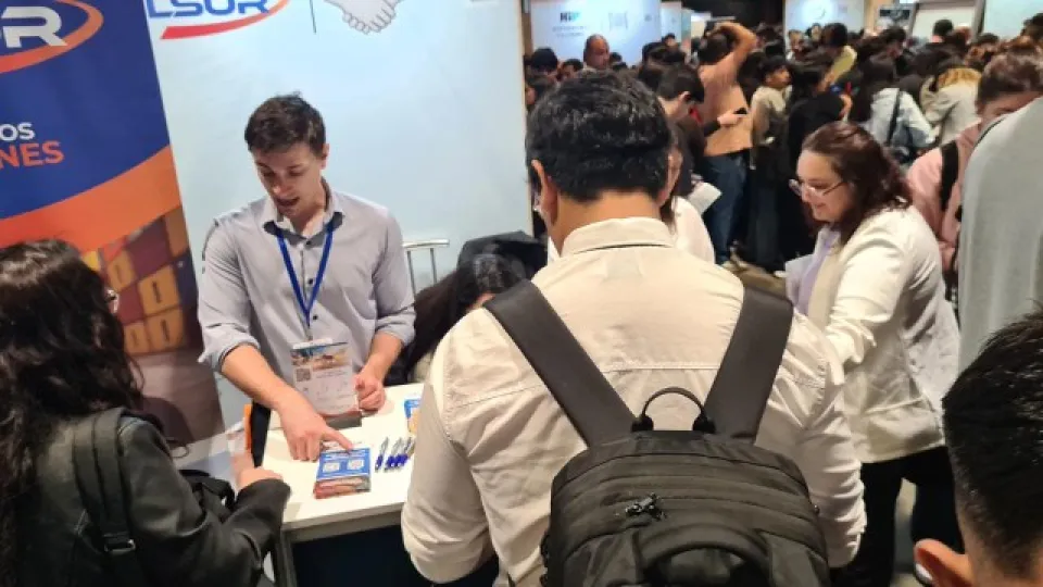 Boom de convocatoria en la feria laboral de CABA que ofrecía 2500 puestos de trabajo