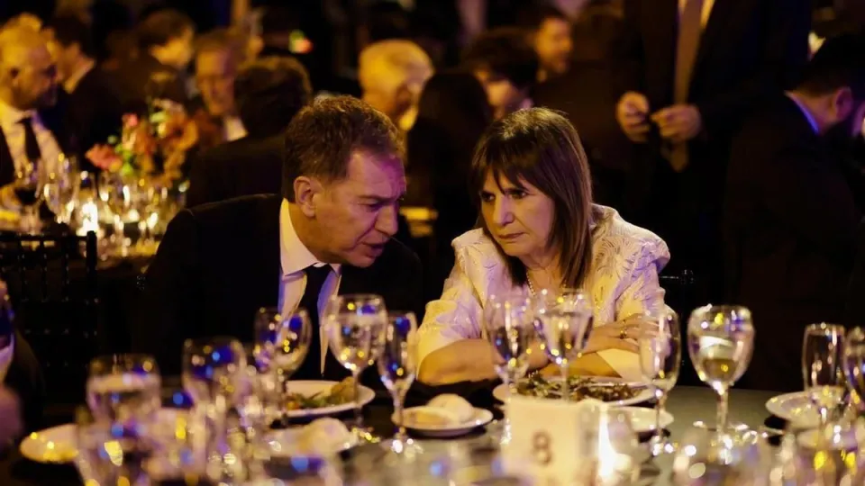 Santilli defiende la fuga de Bolsonaro, pero Menem y Bullrich toman distancia de la narrativa oficial de Milei