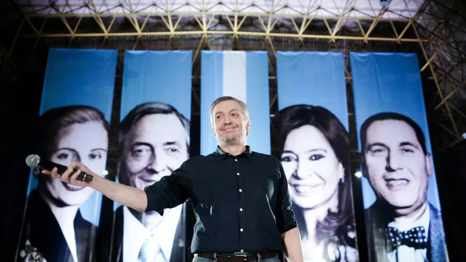 Máximo Kirchner pidió "liberar" y "hacer presidenta" a Cristina en el acto por Néstor