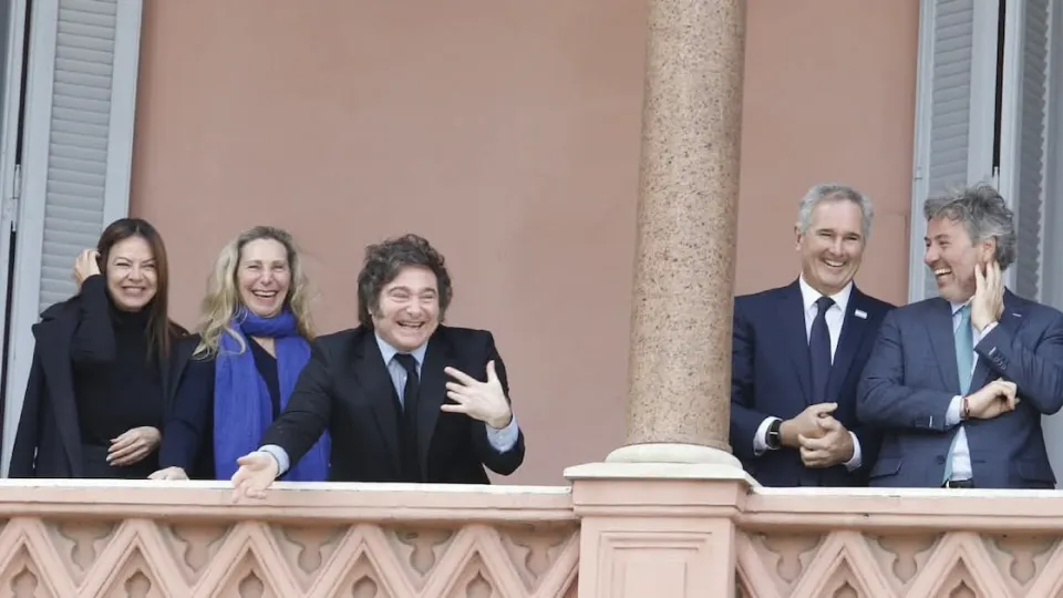 Índice de Confianza en el Gobierno: subió 0,9% en octubre y quedó en 1,95 puntos