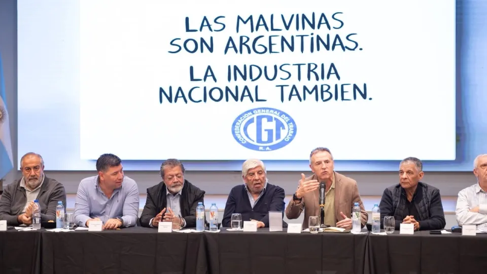 La decisión que tomó la CGT para llevarle al Papa León XIV sus críticas contra el gobierno de Milei