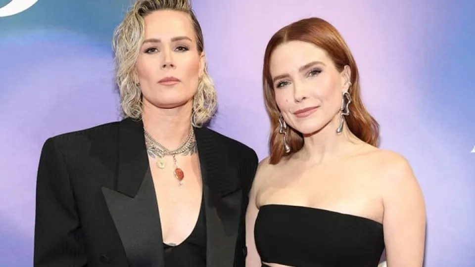 Sophia Bush y Ashlyn Harris: el amor que nació entre dos divorcios, enfrentó rumores y terminó en una boda secreta