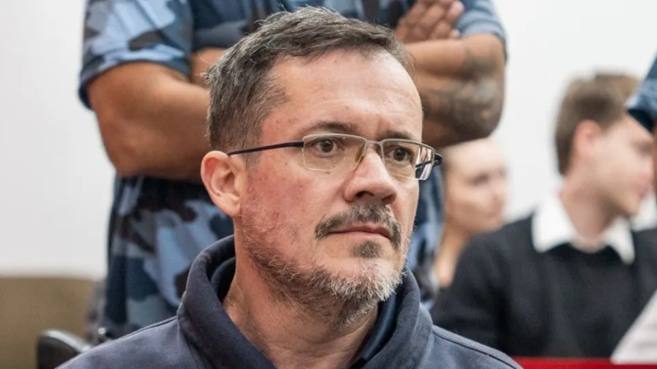Martín Del Río se declara inocente desde la cárcel tras condena por doble parricidio