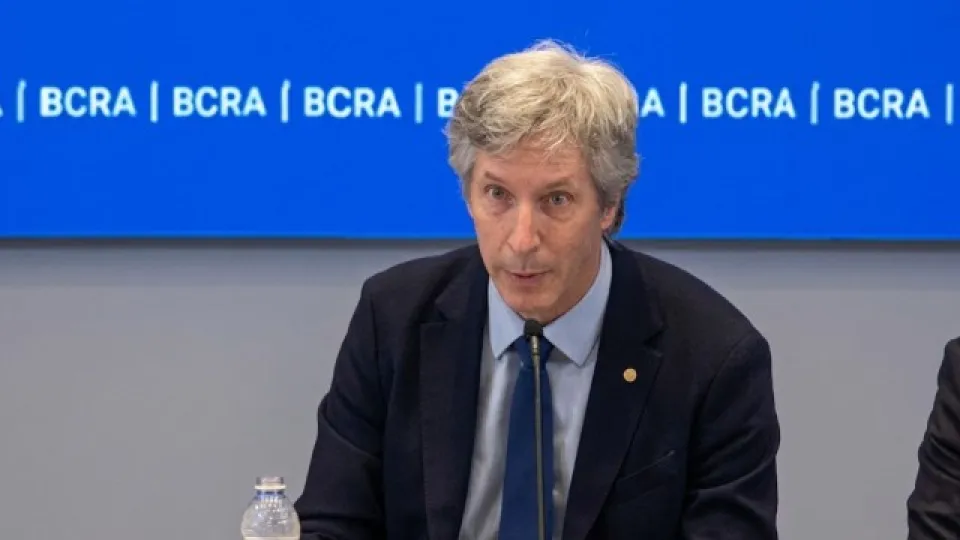 Bausili anticipó menor inflación y crecimiento de la economía en el último trimestre