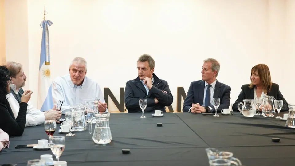 Sergio Massa se reunió con rectores de universidades nacionales en medio de la disputa por el financiamiento