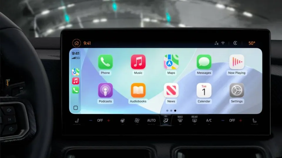 Olvídate de Android Auto: la IA de Gemini llega a CarPlay para que hables con tu coche