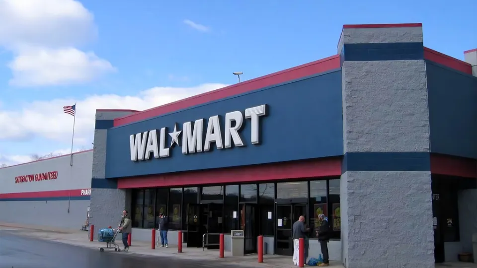 Mientras Amazon cierra la puerta a los agentes de IA, la mayor cadena de supermercados de EEUU la abre de par en par