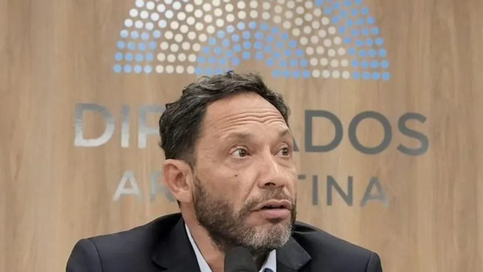 Causa $LIBRA: denuncian al juez Martínez de Giorgi y al fiscal Taiano por “encubrir” a Milei