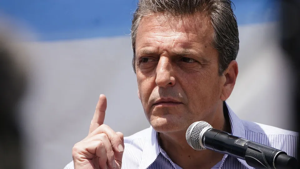 Massa empuja el armado de un frente anti Milei: la condición fundamental y la enseñanza de Lula