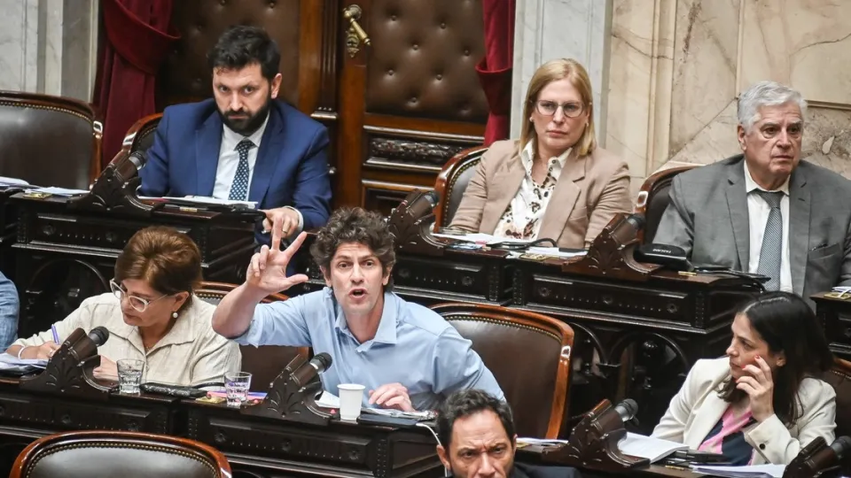 El fracaso opositor en Diputados reaviva la crisis en un bloque clave: cruces, sospechas y ¿ruptura?