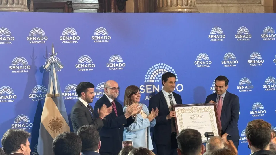 La FURP recibió la distinción "Domingo Faustino Sarmiento" en el Senado