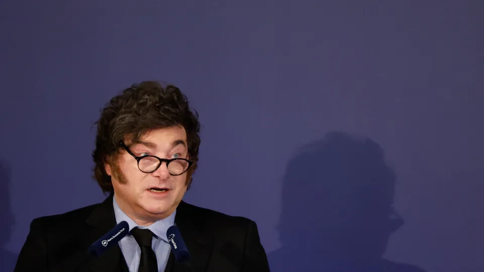 Milei y el costo de no aflojar: los límites de sus aliados y el malestar de la Iglesia antes de la llegada del Papa