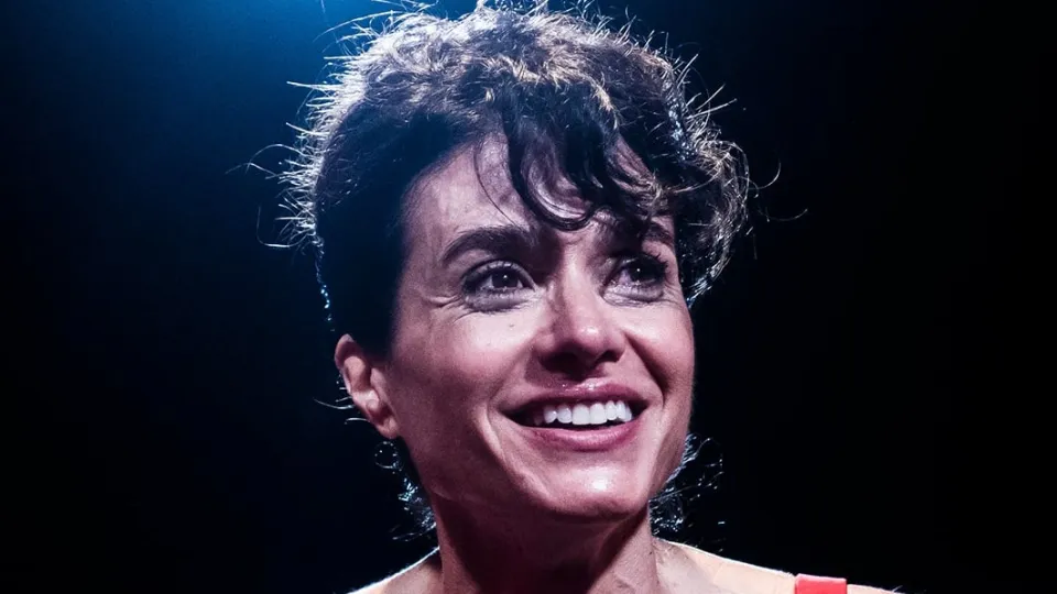 Oxitocina: diario del viaje emocional de una madre con una gran actuación de Florencia Raggi en su primer unipersonal